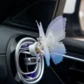 Schöner Schmetterling Auto Lüftungsschlitz Clip Diffusor, eleganter Netzflügel Strass. - Luftauslass Clip Typ / Verlauf Blau