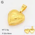 Gedetailleerd uitzicht van de gouden hart medaillon hanger met openend design en compacte maten. - Stijl 1