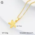 Collier pendentif étoile de mer en acier inoxydable doré, design minimaliste et élégant. - Étoile de mer / Or
