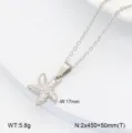 Gros plan sur les details d'un collier pendentif etoile de mer en acier inoxydable. - Étoile de mer / Acier