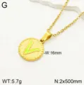 Collier pendentif lettre V en acier inoxydable avec émail vert néon et finition dorée. - Lettre V