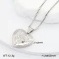 Collier Pendentif Médaillon Cœur en Acier Inoxydable Argenté Motif Rose Gravé - Médaillon Cœur Sculpté / Argent