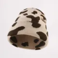 Casual cow print knit beanie for autumn and winter, warm slouchy ski cap for men and women. - Khaki