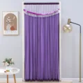 Tenda da porta viola in garza di pizzo con pon-pon, elegante tessuto oscurante divisorio. - Larghezza 90 cm, altezza 200 cm / Viola Caramello