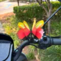 Decoracion de mariposa 3D para casco de patinete electrico y adorno de interior de coche - Mariposa Armadura Oro Rojo