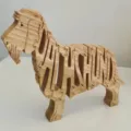 Detaillierte Ansicht eines 3D-Dachshund-Puzzles aus Holz für die Inneneinrichtung - Dackel