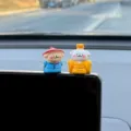 Mini schattige honden keizer beeldje decoratie voor auto middenconsole scherm interieur. - Keizer Puppy met 1 Wachter