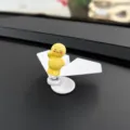 Rotierendes Flugzeug Auto Ornament mit gelber süßer Figur für Armaturenbrett Dekoration. - Minimalistische Gelbe Figur + Rotierendes Flugzeug