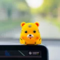 Cute yellow tiger car dashboard ornament cute cartoon animal interior decoration decor - Original Version / Tiger