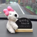 Lindo perro de peluche Westie cartel de estacionamiento temporal de coche con pizarra. - Westie con lazo rosa + placa de aparcamiento de pizarra con bolígrafo