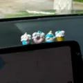 Lindo cachorro postre coche tablero adorno resina animal figura de acción 4 pzs - 4 Piezas/Paquete