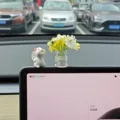 Ornement de tableau de bord de voiture de vase de fleur de lapin mignon, mini décor. - Vase Orange Montagne Jaune et Blanc + Lapin
