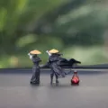 Antike Wuxia Schwertkaempfer Auto Ornament Miniatur Figur Desktop Dekor Chinesischer Stil - Umhang Schwertkämpfer + Rückenschwert Schwertkämpfer + Weinkrug