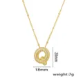 Detaillierte Nahaufnahme einer goldenen Halskette mit Buchstaben Q-Anhänger und Maßen - Anhänger Ohne Kette (Stil Q) / Gold