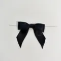 Fiocco in nastro di raso nero con fascetta per confezioni regalo e prodotti da forno. - 2.5x9x9cm / Nero