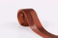 Rollo de cinta marrón de medio satén y malla transparente para envolver regalos y manualidades. - 2.5cm*20 Yardas / Café