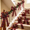 Fiocchi scozzesi di Natale per decorazione scale di casa, fiocchi in tessuto fatti a mano pigne - modello 3
