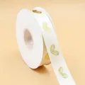 Cinta de satén blanco con motivo de corazón dorado para envolver regalos, ramos y fiestas. - 2,5 cm * 50 Yardas / Blanco Roto