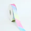 Cinta de Satin Degradado Arcoiris de Poliester para Manualidades y Envoltorio de Flores - Degradado Claro de Una Cara / 2,5 cm * 50 Yardas