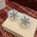 Fluffy white plush snowflake hair clip with sparkling rhinestones for winter sweet girls - Pom Pom Style Rounded Six-Leaf Clip, 1 Pc