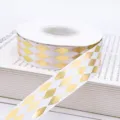 Goldprägung weißes Polyesterband Rolle für Geschenkverpackung Kuchen Backen Party Dekoration. - Weiß