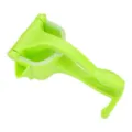 Manual lemon squeezer portable plastic fruit juicer hand press kitchen tool green - Green