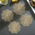 Round hollow PVC coaster set of 4, golden heat-insulating coffee and tea cup mat. - 10cm / Gold