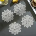 Set de 4 dessous de verre en PVC argenté motif flocon de neige, tapis de table de Noël isolant. - 10cm Sous-verre / Argent