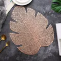 Gold leaf shaped PVC placemat, luxury hollow table mat, heat insulation kitchen accessory. - 44x35cm / Rose Gold