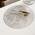 Round PVC gold-stamped monstera leaf placemat nordic style waterproof heat-insulating table mat - Diameter 38cm / Silver