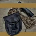 Detailansicht der schwarzen taktischen Taillentasche und langlebiges Nylon für Outdoor. - Taktische Gürteltasche / Schwarz