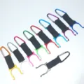 Bunte Outdoor-Flaschenhalter-Clips mit Nylonbändern und Karabichern zum Wandern und Reisen. - Aluminiumlegierung Schnalle