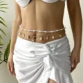 Bohemian summer body chain with shell and starfish charms on gold and pearl strands - Starfish Pearl Style (BJ26Y0113)