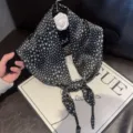 Stijlvolle zwart-witte zijden sjaal, elegante driehoekige halsdoek voor damesmode. - Zwart Hahnentritt