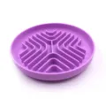 Nahaufnahme der violetten Silikon Haustier Futternapf Detailansicht mit Labyrinthbarrieren. - Kreuzmuster - Violett
