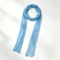 Lichtblauwe geplooide lange damessjaal, zacht lichtgewicht materiaal, elegante effen omslagdoek. - Lichtblauw