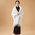 Elegante witte sjaal van imitatiebont met franjes voor bruids cheongsam trouwkaap - 70*180cm / Wit