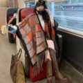 Klassischer Poncho mit Karomuster im Maillard-Stil für modische Herbst-Winter-Outfits - 130*150cm / Square orange