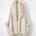 Elegant beige faux fur collar poncho shawl mid-length autumn winter cape for women. - Robe / 138x150cm / Beige