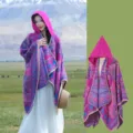 Hooded knitted shawl with vibrant pink floral ethnic patterns for women - 130*150cm / Pink