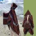 Bohemian Style Damen Strickponcho mit Kapuze und geometrischem Muster mit Fransen - Black Orange