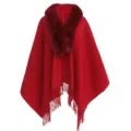 Poncho rouge élégant en imitation cachemire avec col en fausse fourrure - 200x70cm / Bordeaux