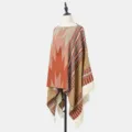 Boho Ethno-Stil Schal Poncho mit Fransen, geometrischem Muster und weißen Quasten. - Karamellbraun