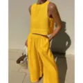 Ensemble décontracté jaune deux pièces, haut sans manches et pantalon large pour l'été. - S / Haut Et Bas / Jaune