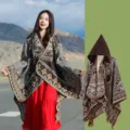 Hooded knitted floral shawl poncho with ethnic patterns for women for outdoor wear - 130*150cm / Coffee