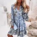 Damen blaues Blumen gestuftes Mini Kleid lässig langarm V-Ausschnitt Patchwork kurz neu - S / Blau