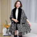 Elegant faux mink knit cape with large black fur collar and tassel fringe details - Tops / 65*180CM / Black