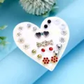 Lot de 12 paires de boucles d'oreilles tendance avec motifs cœurs et nœuds - Lot Cœur Flocon (ER24Y0074—10)