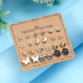Ensemble tendance de 12 paires de boucles d'oreilles avec motifs papillon et étoile - Lot Papillon Fleur (ER24Y0075—7)