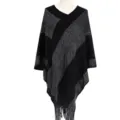 Châle poncho en tricot rayé chaud d'hiver avec franges en noir et gris élégant - Hauts / 85*80CM / Noir